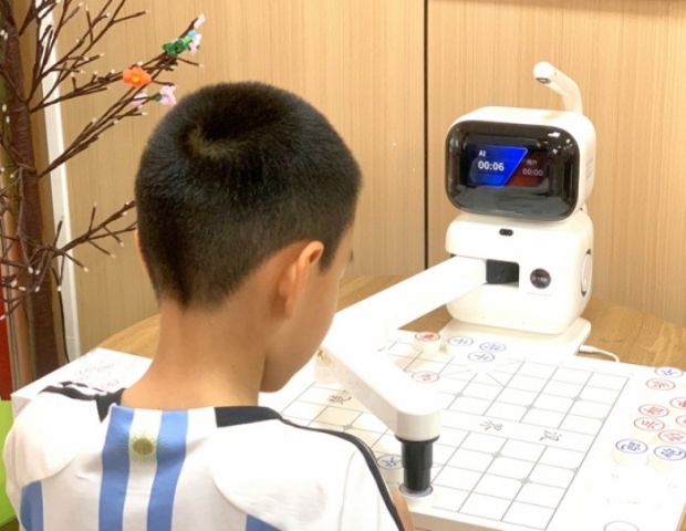 全國(guó)首個(gè)AI應(yīng)用主題黨群服務(wù)中心落地深圳福田